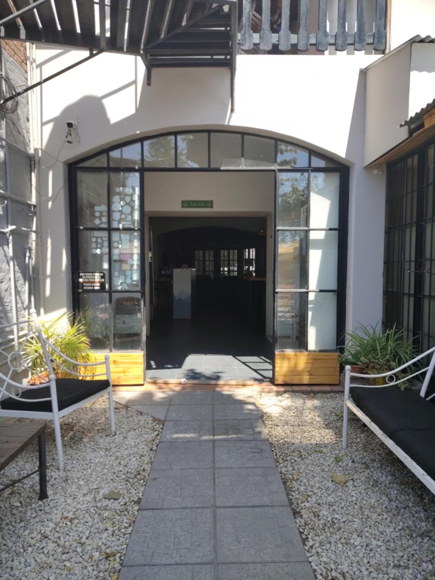 Mora Hostel Mendoza Eksteriør bilde