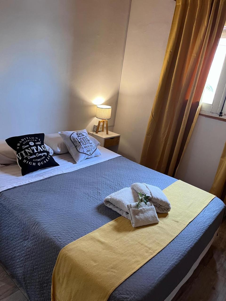 Mora Hostel Mendoza Eksteriør bilde